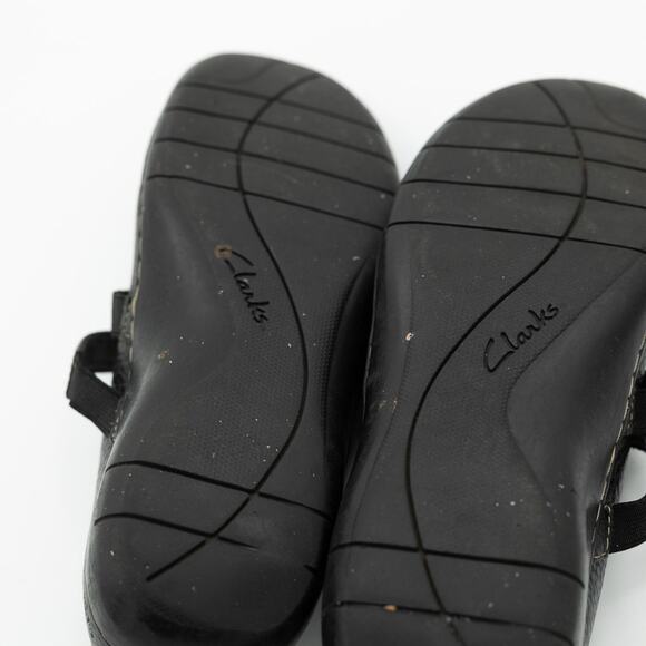 Clarks Bendables Sixty Cruise Tumbled Leather Mary Jane Slip On Loafer - Picture 11 of 12